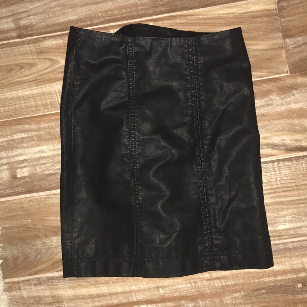 Black mini skirt
